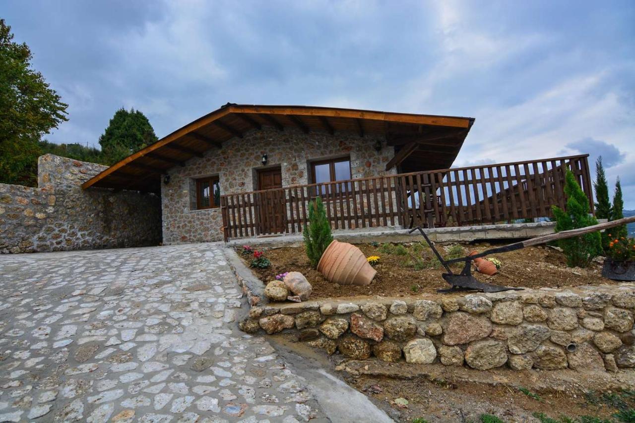 Katoikies Aiolos Kato Sinikia Trikalon Exterior foto